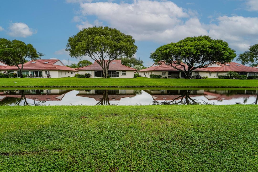 6375 mill pointe circle-7
