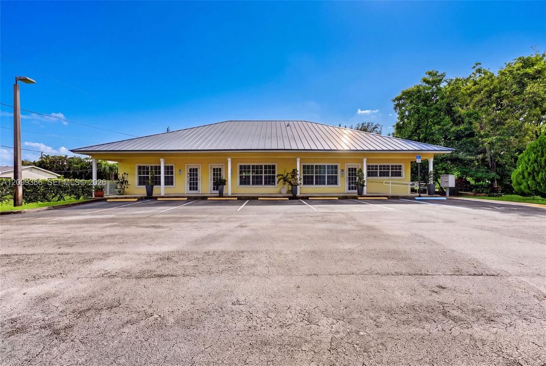 For Rent: $2,250 (0 beds, 0 baths, 0 Square Feet)