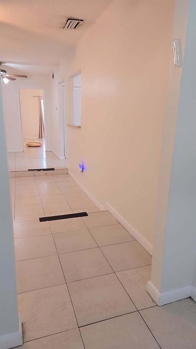 2521MANORA4