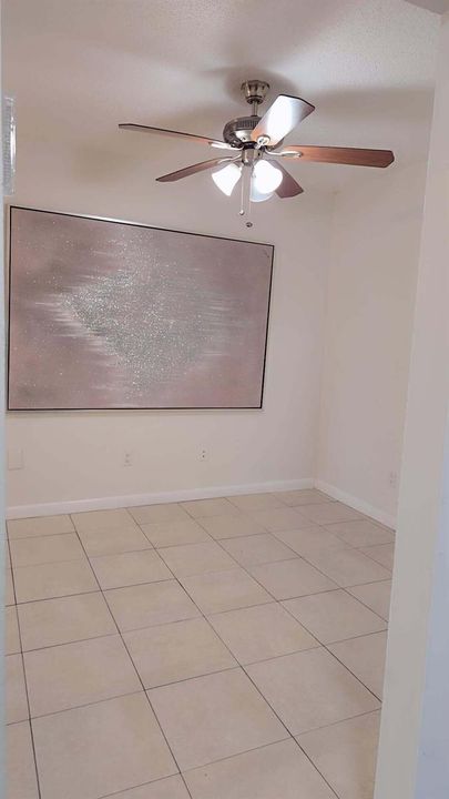 2521MANORA11