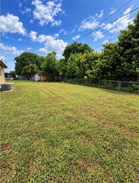 En Venta: $520,000 (3 camas, 2 baños, 1158 Pies cuadrados)