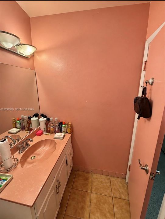 En Venta: $520,000 (3 camas, 2 baños, 1158 Pies cuadrados)