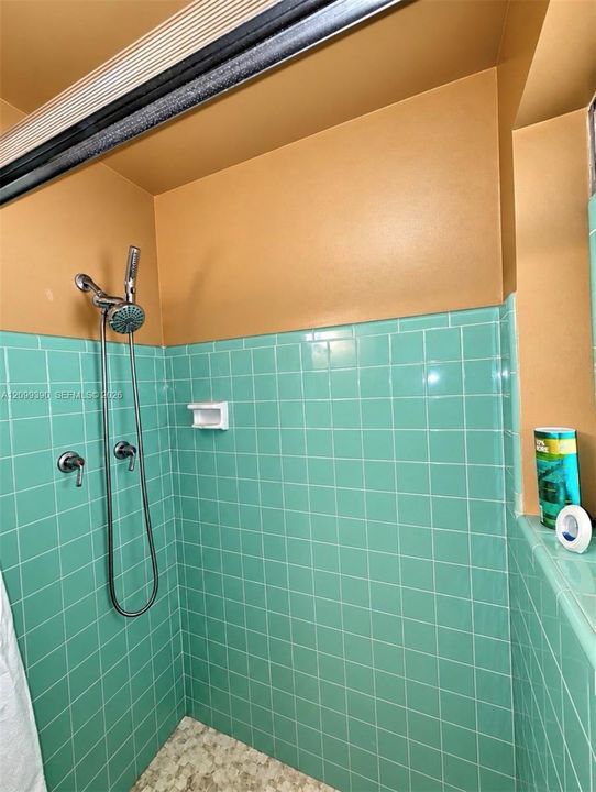 En Venta: $520,000 (3 camas, 2 baños, 1158 Pies cuadrados)