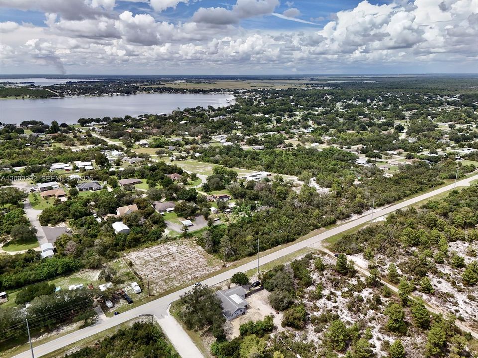 На продажу: $17,000 (0.26 acres)