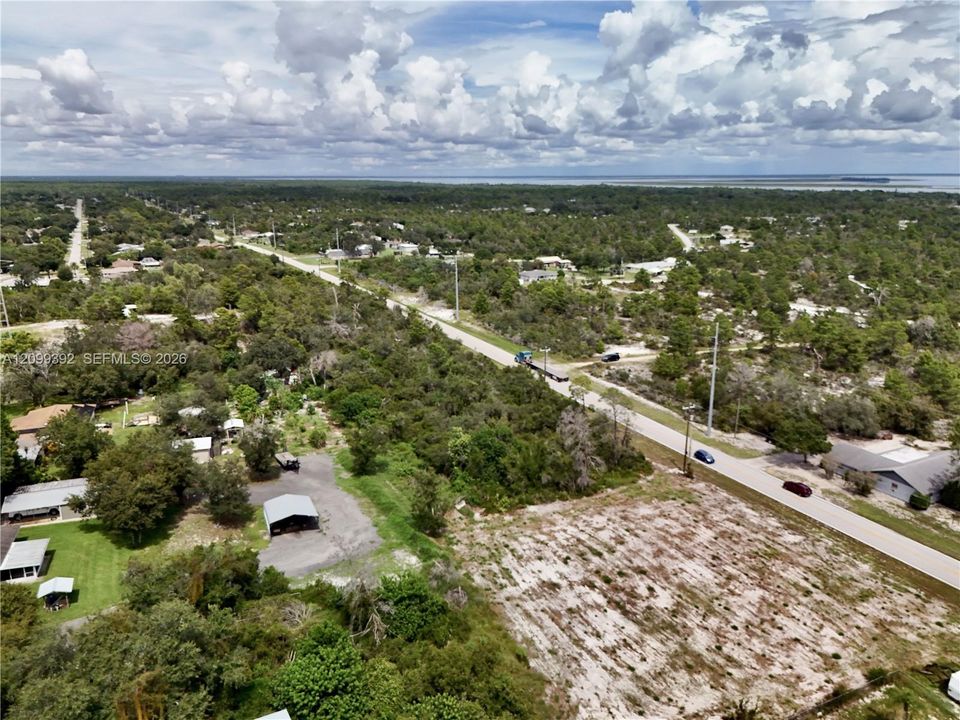 На продажу: $17,000 (0.26 acres)