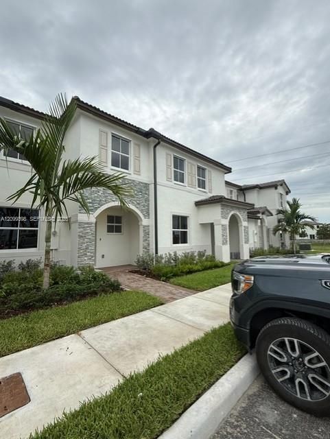 For Rent: $2,390 (3 beds, 2 baths, 0 Square Feet)