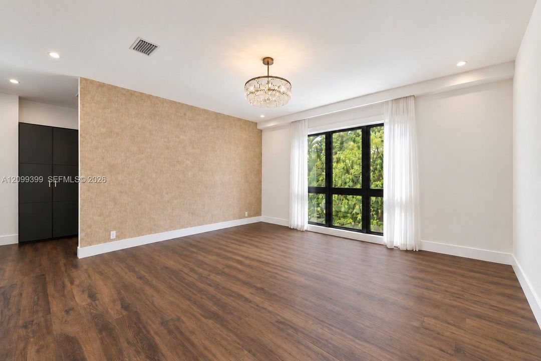 В аренду: $39,000 (5 спален, 5 ванн, 4955 Квадратных фут)