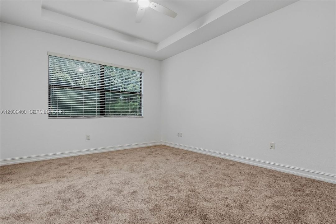 В аренду: $3,800 (3 спален, 2 ванн, 0 Квадратных фут)