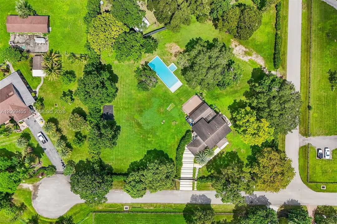 На продажу: $2,750,000 (4 спален, 3 ванн, 3292 Квадратных фут)