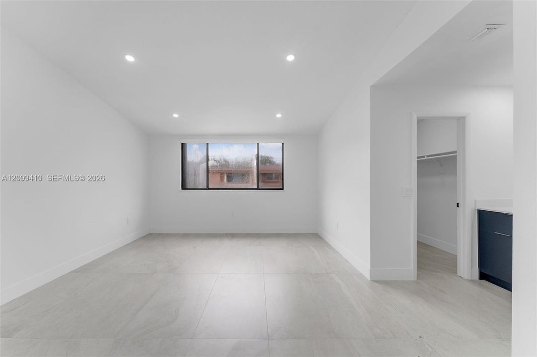 For Sale: $660,000 (3 beds, 2 baths, 1788 Square Feet)
