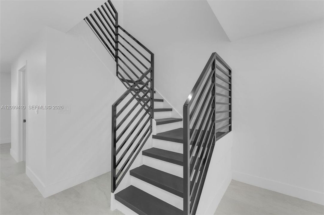 For Sale: $660,000 (3 beds, 2 baths, 1788 Square Feet)