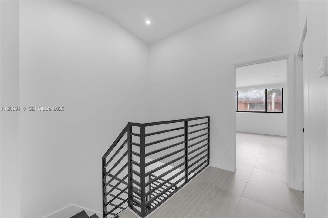 For Sale: $660,000 (3 beds, 2 baths, 1788 Square Feet)