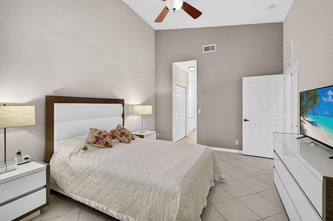 Tray Ceiling