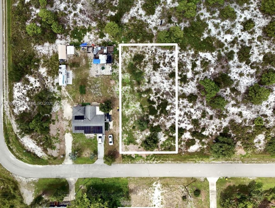 待售: $17,000 (0.26 acres)