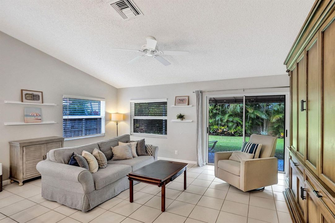 50-web-or-mls-DSC08281