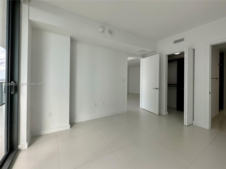 На продажу: $689,000 (2 спален, 2 ванн, 1115 Квадратных фут)