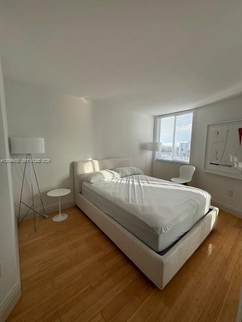В аренду: $3,500 (2 спален, 2 ванн, 950 Квадратных фут)