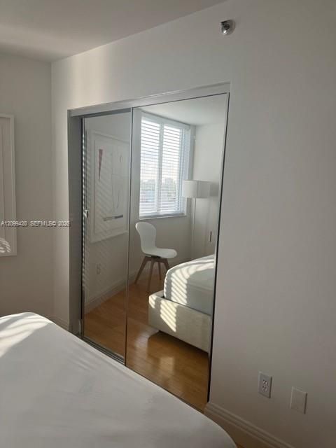 В аренду: $3,500 (2 спален, 2 ванн, 950 Квадратных фут)