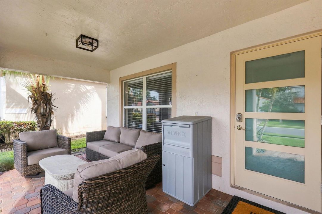 Front Porch W/ Sitting Area