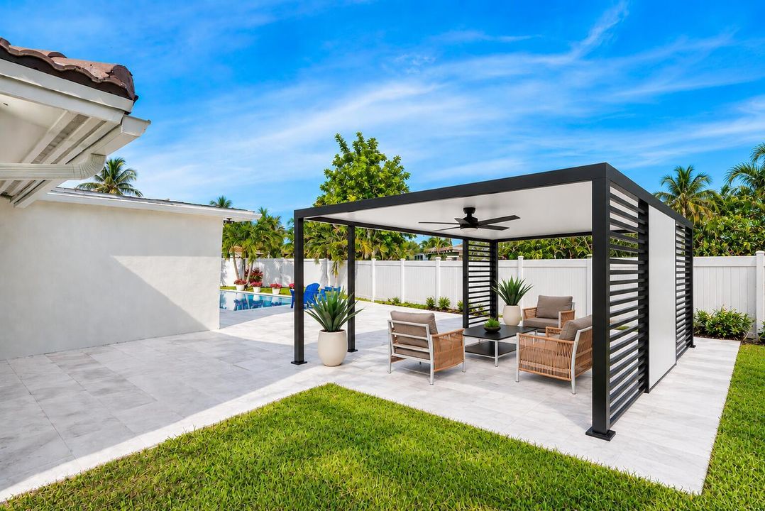 Modern Tropical Pergola Poolside Retreat