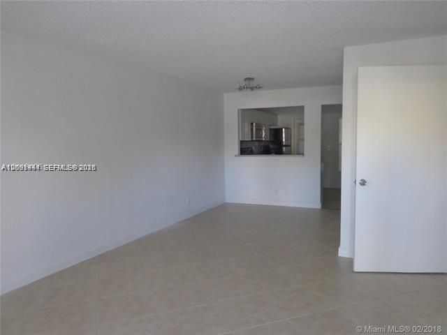 For Rent: $1,980 (2 beds, 1 baths, 1000 Square Feet)
