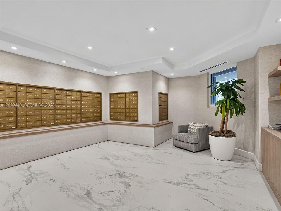 На продажу: $790,000 (2 спален, 2 ванн, 1696 Квадратных фут)