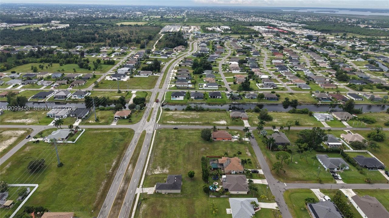 待售: $50,000 (0.23 acres)