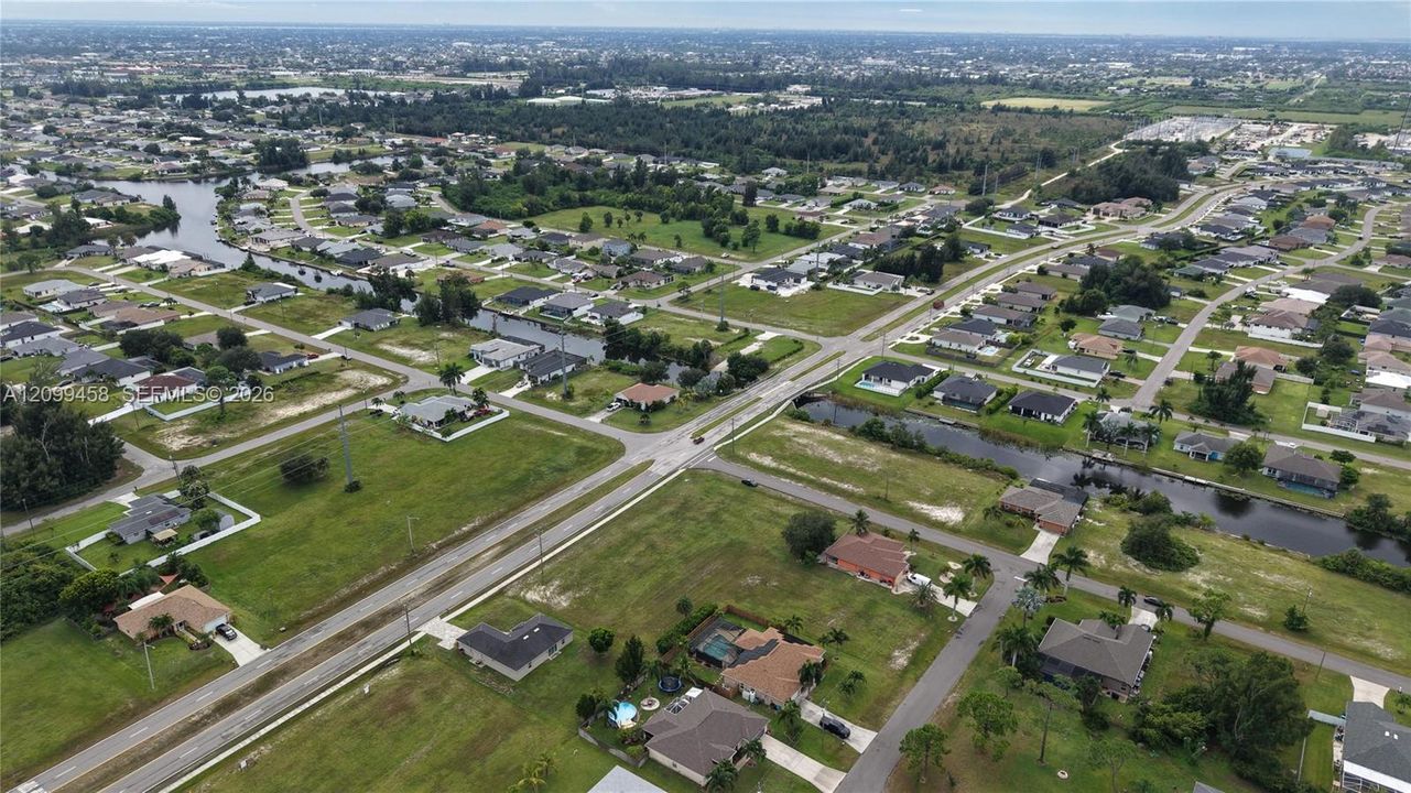 待售: $50,000 (0.23 acres)