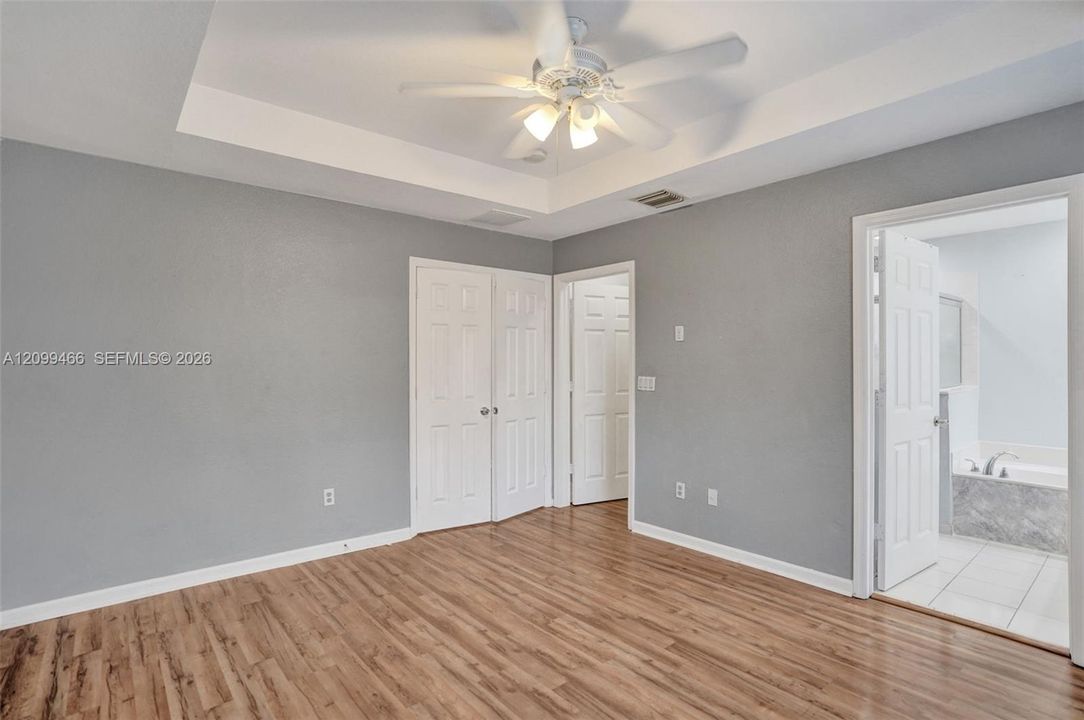 For Rent: $2,200 (3 beds, 2 baths, 1481 Square Feet)