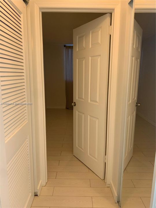 For Rent: $2,200 (1 beds, 1 baths, 748 Square Feet)