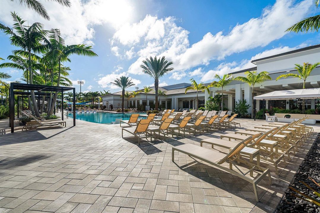 093-20417GrandCascadeAvenue-BocaRaton-FL