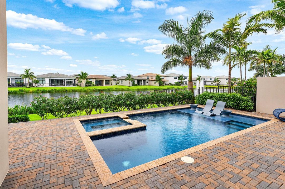 049-20417GrandCascadeAvenue-BocaRaton-FL