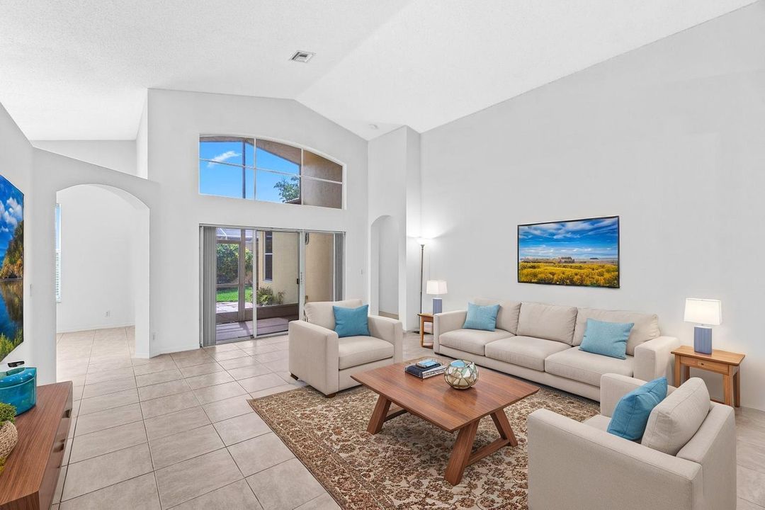 9193-Cove-Point-Cir-(16) - Living Room -