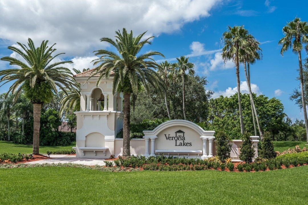 Verona Lakes Community (2)