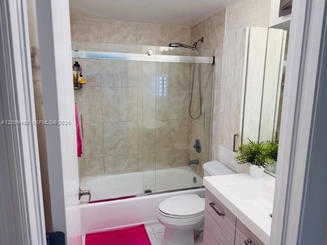 For Rent: $2,500 (1 beds, 1 baths, 885 Square Feet)