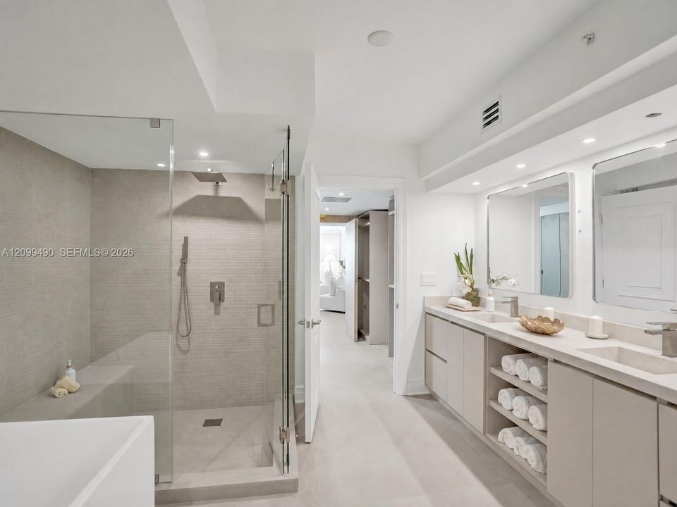 En Venta: $2,300,000 (3 camas, 3 baños, 3274 Pies cuadrados)