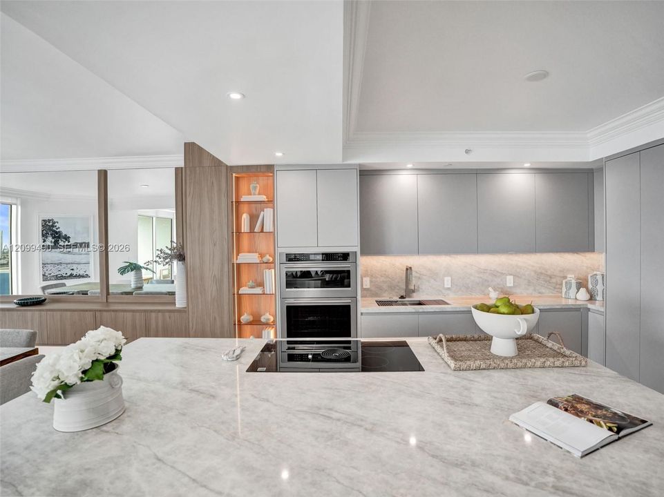 En Venta: $2,300,000 (3 camas, 3 baños, 3274 Pies cuadrados)