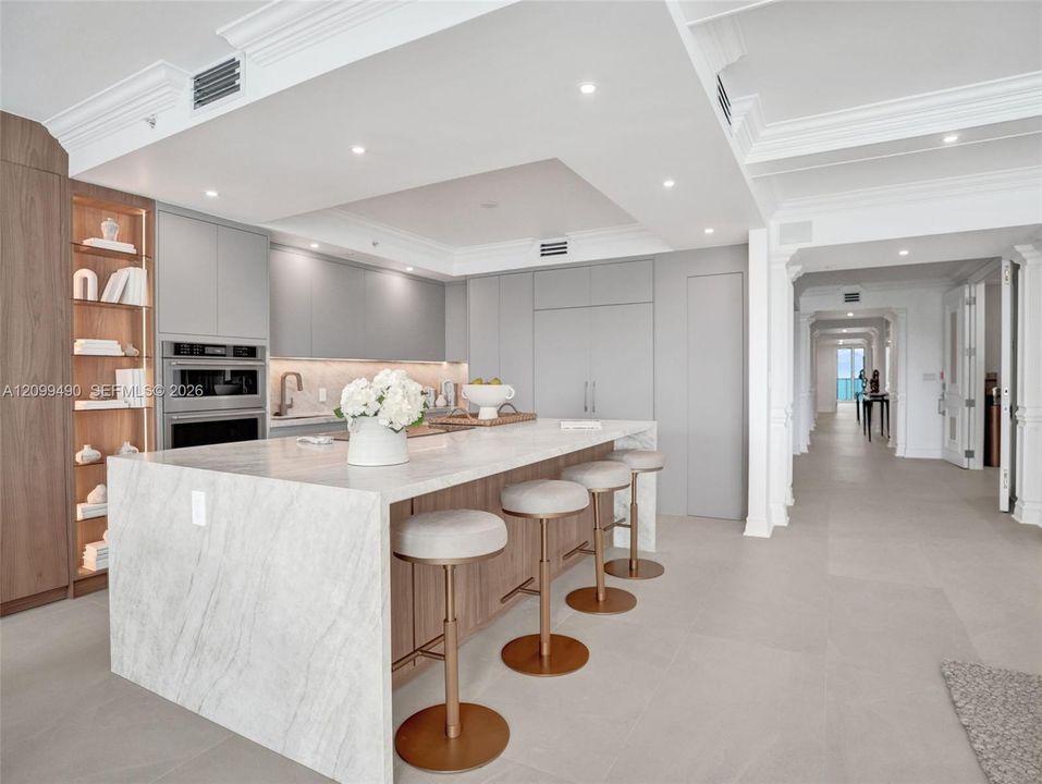 En Venta: $2,300,000 (3 camas, 3 baños, 3274 Pies cuadrados)