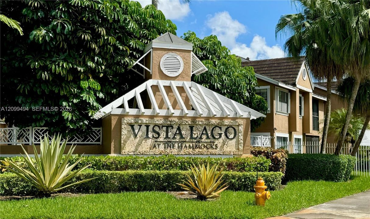 For Rent: $1,900 (1 beds, 1 baths, 586 Square Feet)