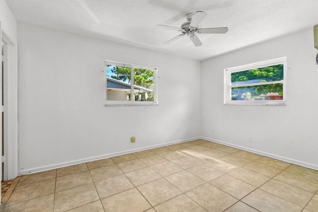 12229ColonyAve Master Bedroom