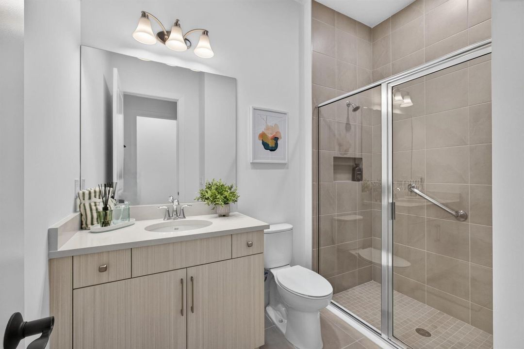 En-Suite Bath