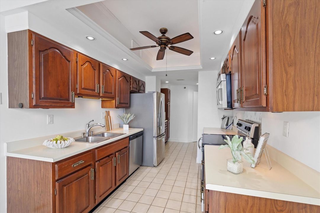 05-1300 S Ocean Blvd Apt 705 Pompano Bea
