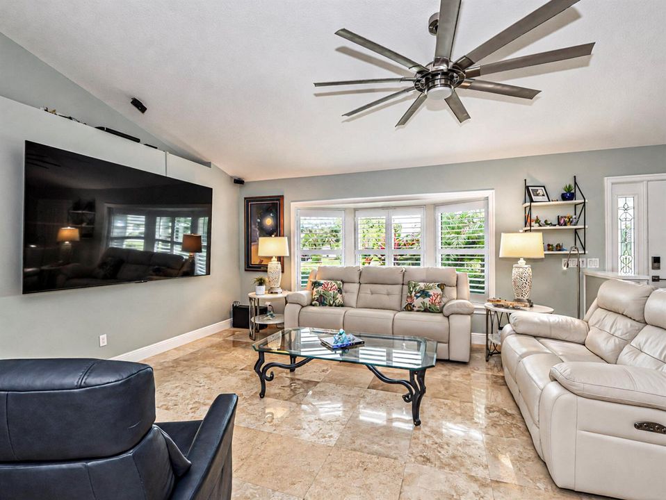 215 8th Ter Vero Beach