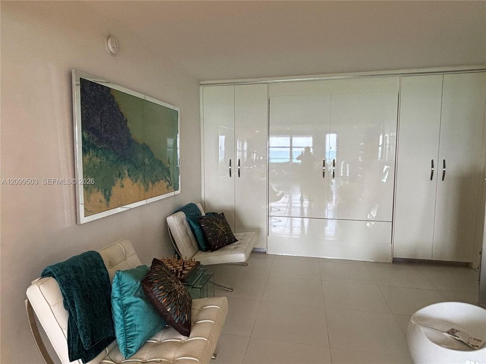 For Rent: $10,000 (0 beds, 0 baths, 1299 Square Feet)