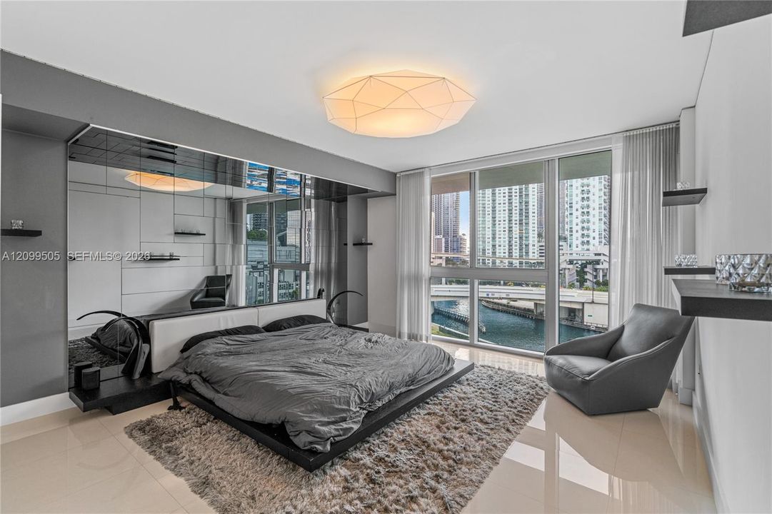 В аренду: $5,800 (3 спален, 3 ванн, 1464 Квадратных фут)
