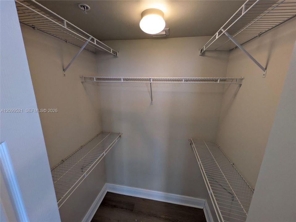 2nd Bedroom Closet
