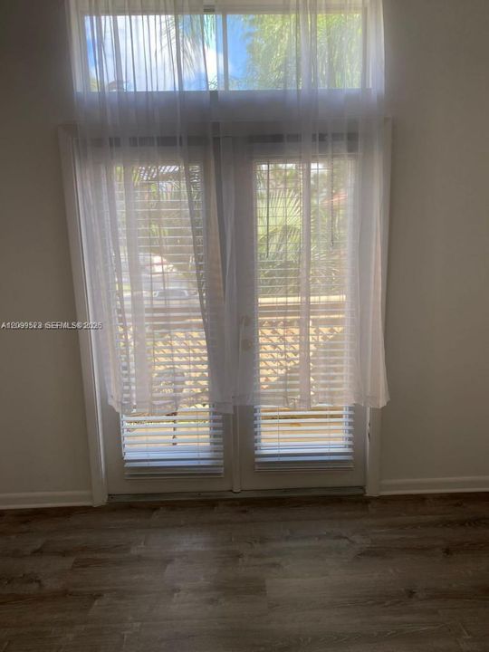 En Renta: $2,200 (2 camas, 2 baños, 1101 Pies cuadrados)