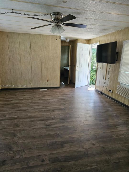 En Renta: $1,500 (2 camas, 1 baños, 840 Pies cuadrados)