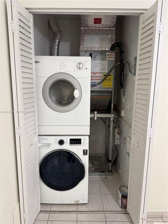В аренду: $1,900 (1 спален, 1 ванн, 605 Квадратных фут)