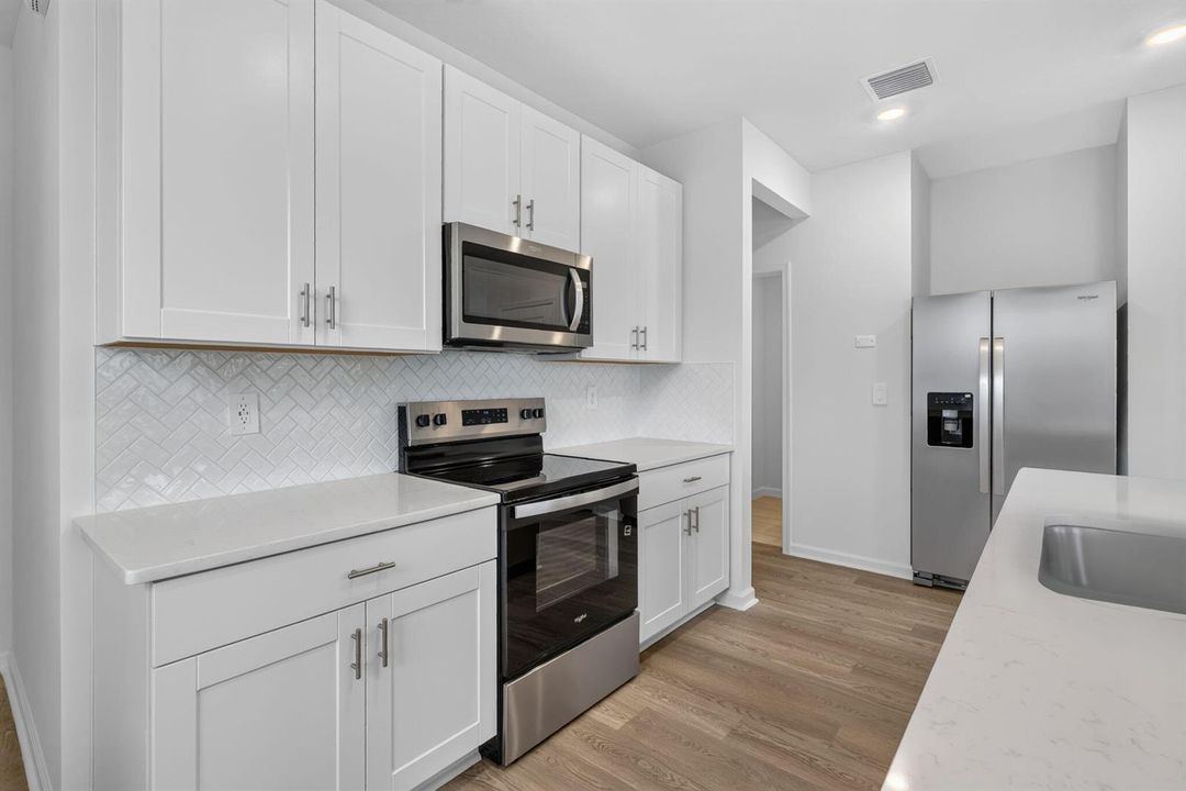 12-web-or-mls-5P1A2746